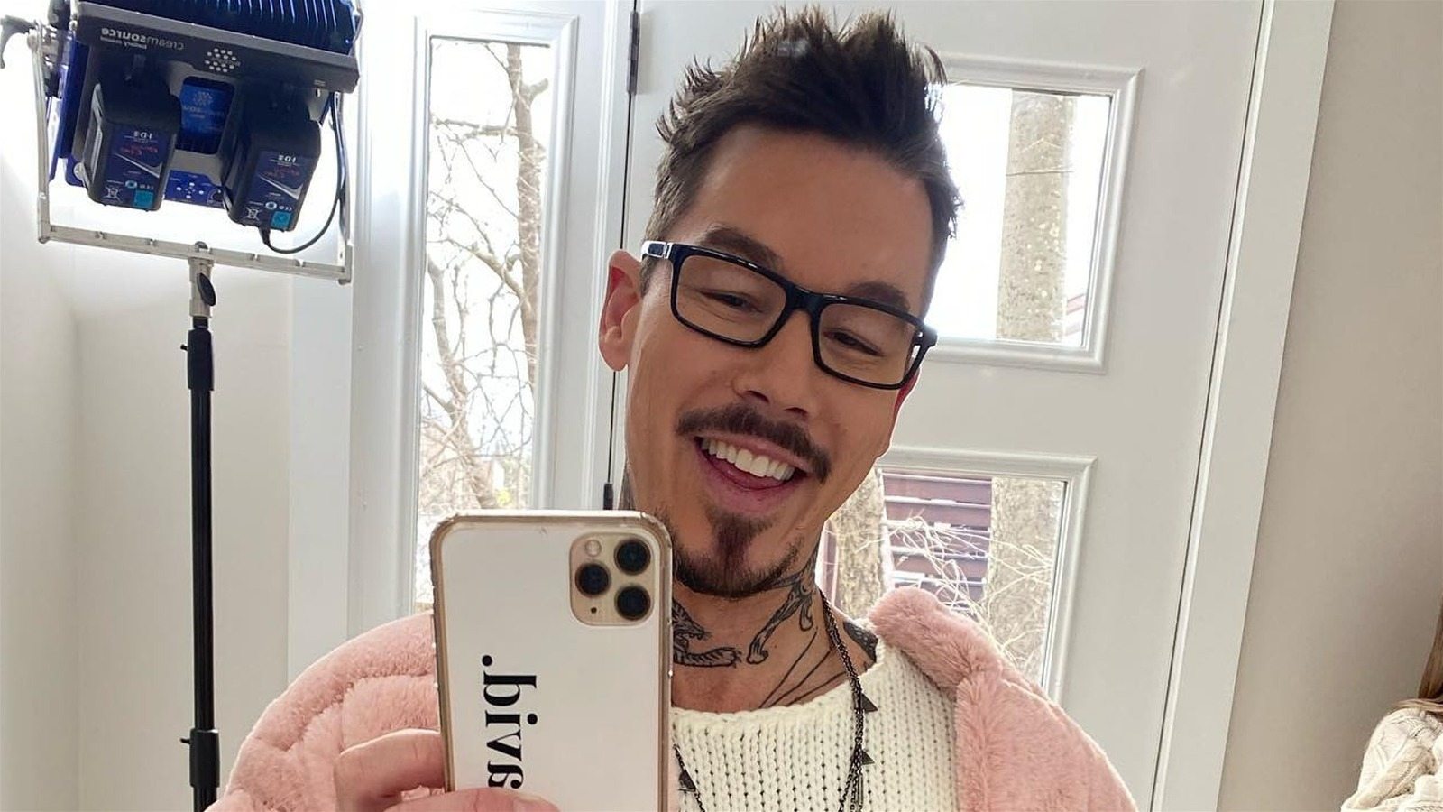 The sad story of David Bromstad keeps getting worse ➤ Buzzday.info