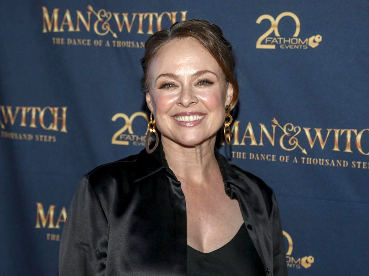 The Empress from NeverEnding Story is now a grown-up