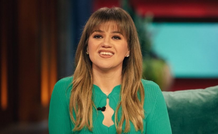 Unaware of the Limelight: The Surprising Story of Kelly Clarkson ➤ Buzzday.info