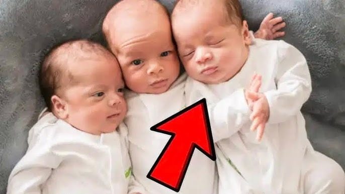 A mum gives birth to triplets – then her third baby opens her eyes! ➤ Buzzday.info