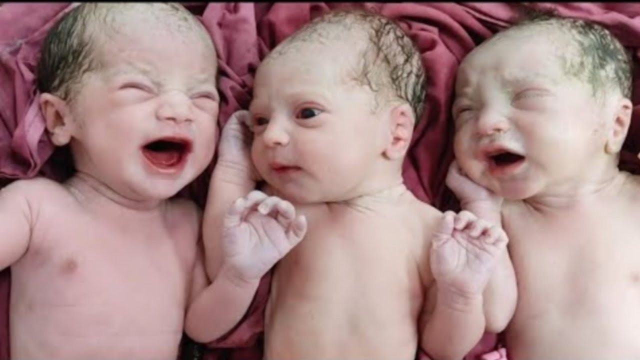 A mum gives birth to triplets – then her third baby opens her eyes!