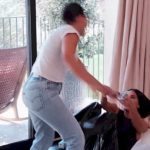 I fan del programma televisivo “Le Kardashian” pensano che lo speciale sul matrimonio di Kourtney Kardashian dimostri che lei e Kim Kardashian stiano ancora litigando ➤ Buzzday.info