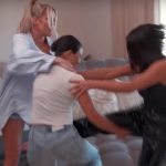 Fans of the TV show “The Kardashians” think that Kourtney Kardashian’s wedding special proves that she and Kim Kardashian are still arguing ➤ Buzzday.info
