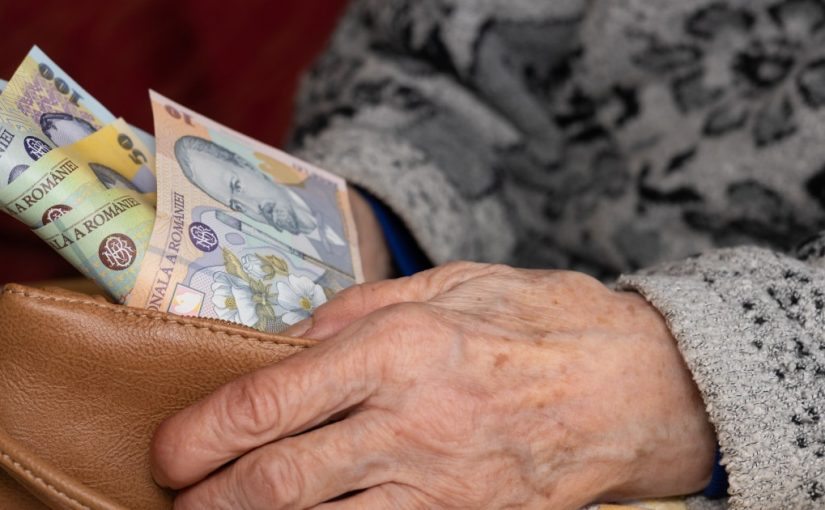Ce se va întâmpla cu pensiile românilor care se pensionează în 2025? Câți bani vor primi? ➤ Buzzday.info