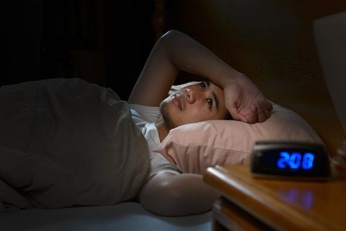 Does your tinnitus get worse at night? Do this now (watch)