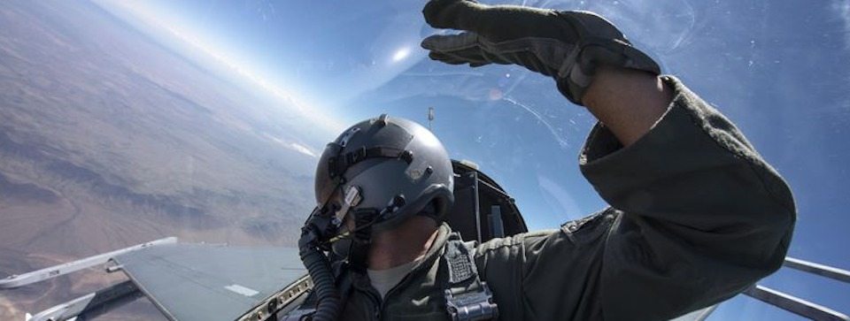 Un video mostra l’Aeronautica Militare indiana che abbatte un UFO