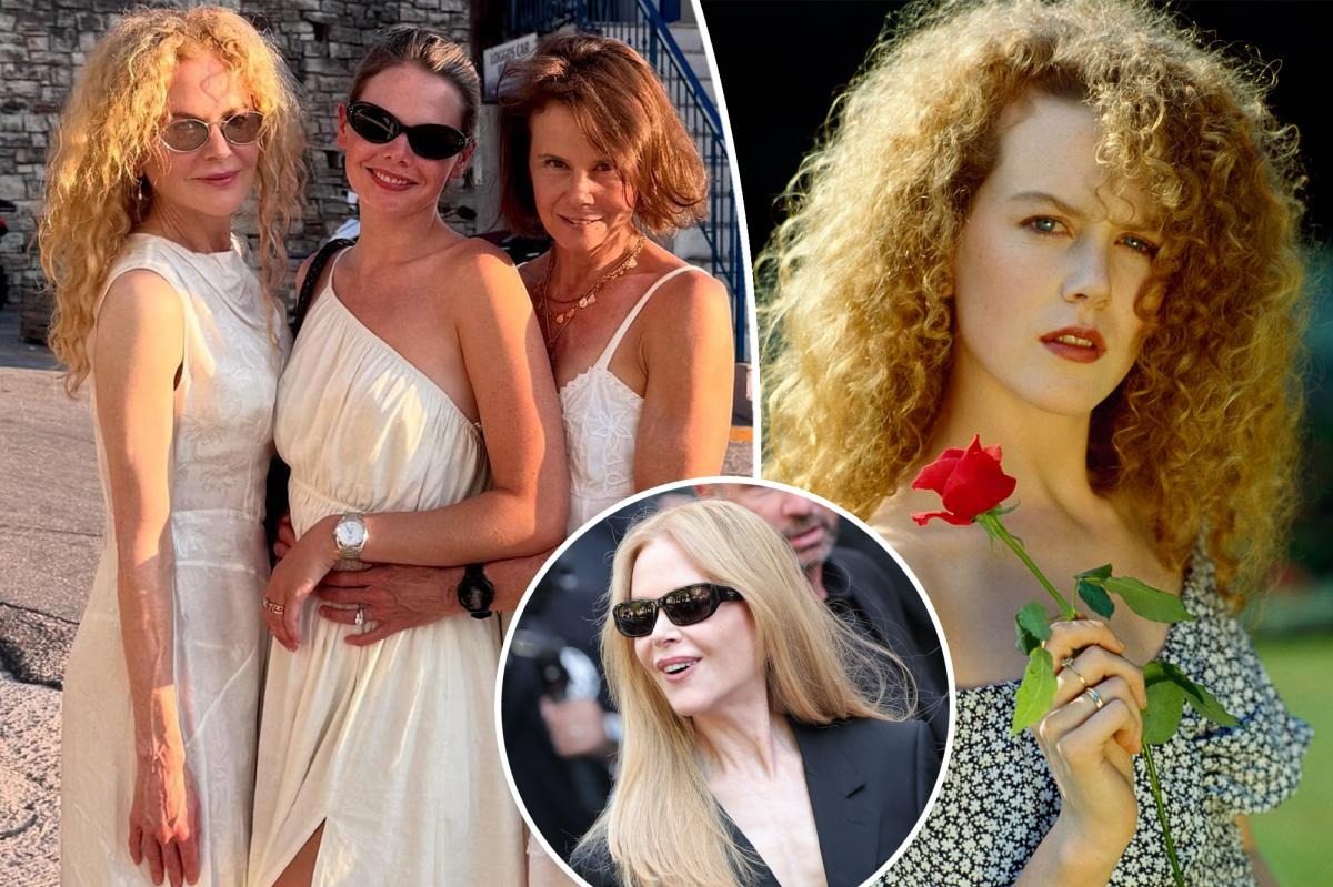 Nicole Kidman has appeared with her natural hair for the first time in a very long time