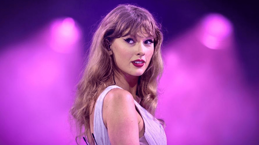 Taylor Swift Gifted Her Mom A House, And It’s Beyond Breathtaking