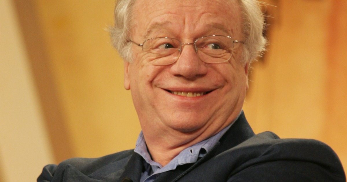 Ricordate il famoso artista e cantautore Johnny Dorelli? Oggi non è in TV. Ecco cosa sta facendo ➤ Buzzday.info