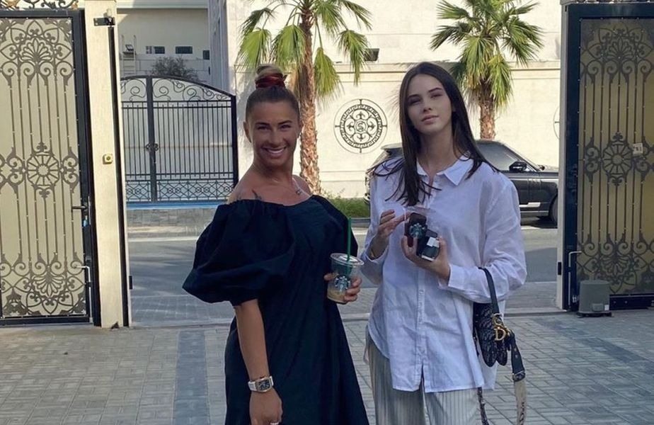 Ce face Rebecca, fiica Anamariei Prodan, pentru a câștiga bani?