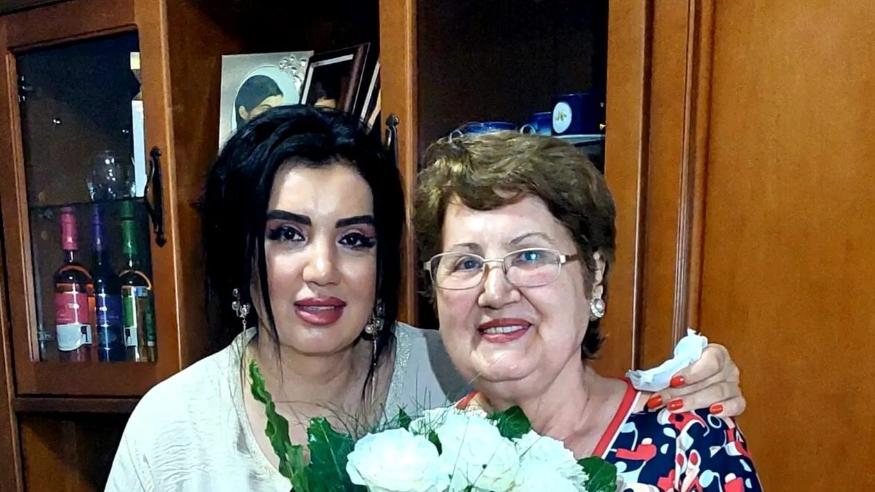 Un semn divin pe care Adriana Bahmutseanu l-a primit de la mama sa după moarte ➤ Buzzday.info