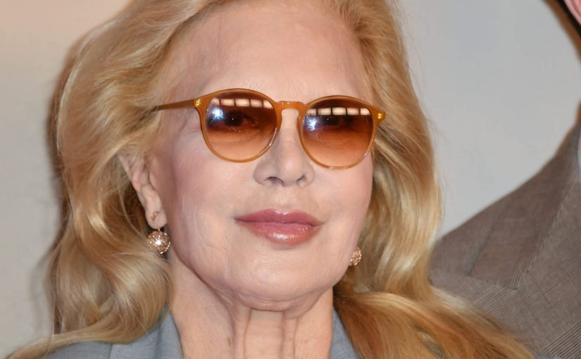 Sylvie Vartan se retire de la scène : une retraite luxueuse dans une maison à 46 000 € le mètre carré ➤ Buzzday.info
