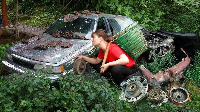 Un bărbat a dispărut timp de 40 de ani până când o femeie a cumpărat o mașină veche, la mâna a doua ➤ Buzzday.info Un bărbat a dispărut timp de 40 de ani până când o femeie a cumpărat o mașină veche, la mâna a doua ➤ Buzzday.info