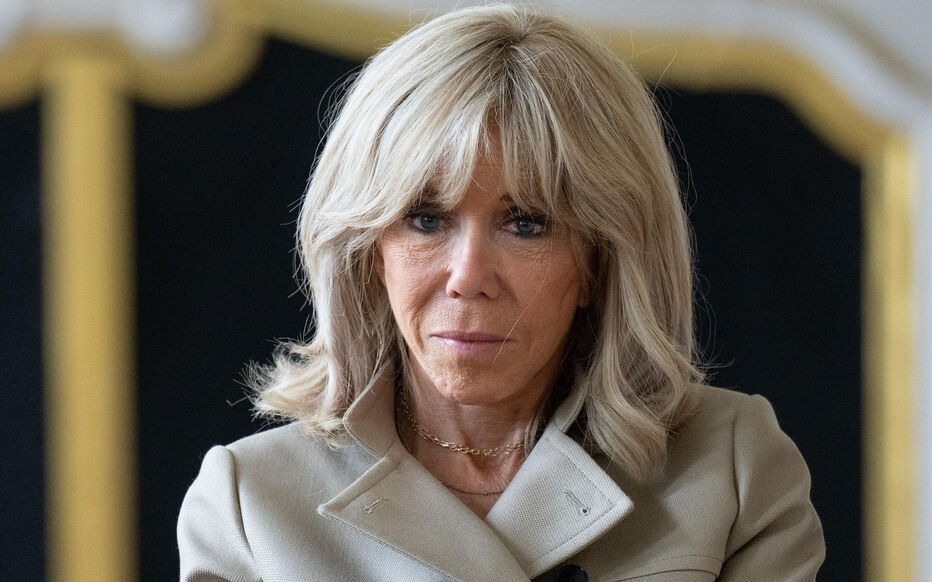 Brigitte Macron : Son franc-parler sur les propos d’autres épouses de présidents concernant les rumeurs liées à son genre ➤ Buzzday.info