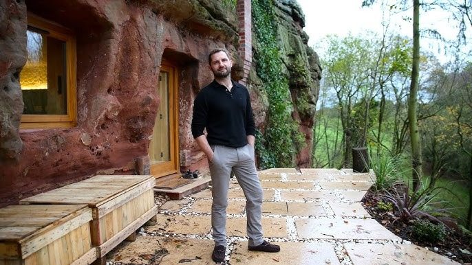 The Cave House: The Incredible Story of the Man Who Built His Own Underground World ➤ Buzzday.info