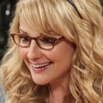 This is what Melissa Rauch, who plays ‘Dr. Bernadette in ‘The Big Bang Theory’ looks like today ➤ Buzzday.info
