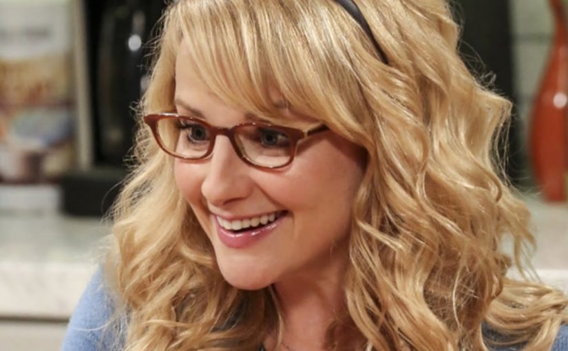 This is what Melissa Rauch, who plays ‘Dr. Bernadette in ‘The Big Bang Theory’ looks like today ➤ Buzzday.info