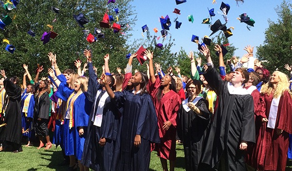 Graduation scandal: a song played twice without consequences led to a fight the third time