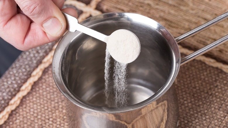 What happens When You Plant Gelatin In the Garden? ➤ Buzzday.info