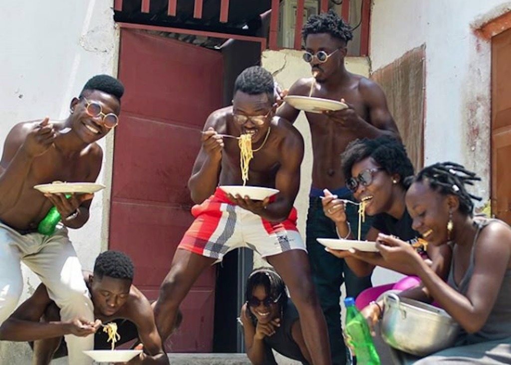 Taniec narodzony na ulicach Angoli — teraz podbija YouTube