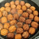 Boil walnuts and drink this water before going to bed – the result may pleasantly surprise you ➤ Buzzday.info