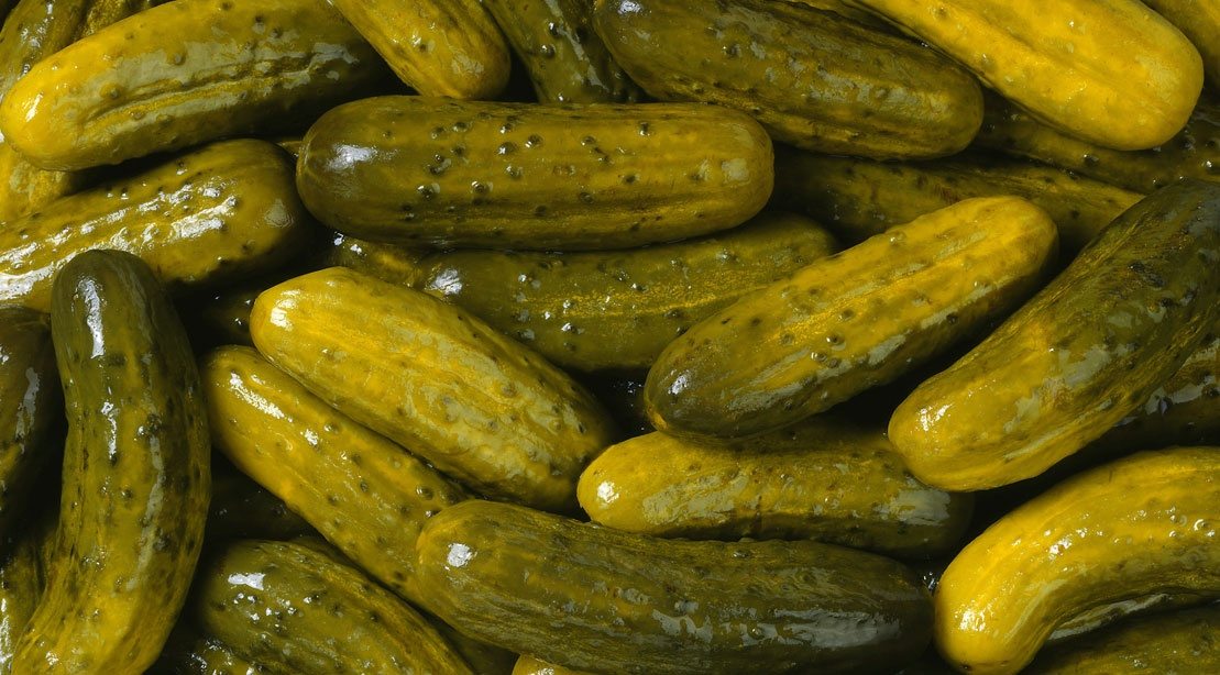 Pourquoi manger des cornichons et boire leur jus pendant un mois peut améliorer votre santé