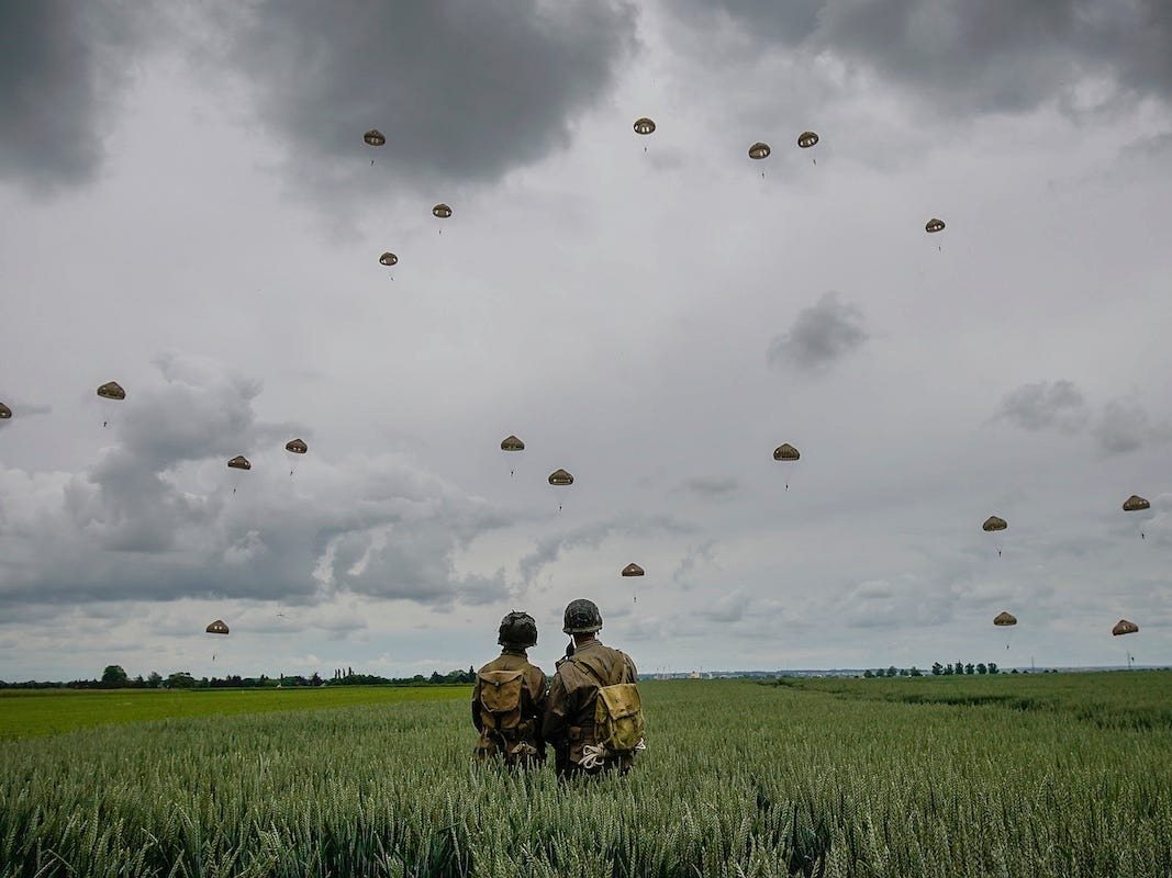 During D-Day, the Allies Dropped Hundreds Of Fake Paratroopers…What Happened Next Shocked Everyone ➤ Buzzday.info
