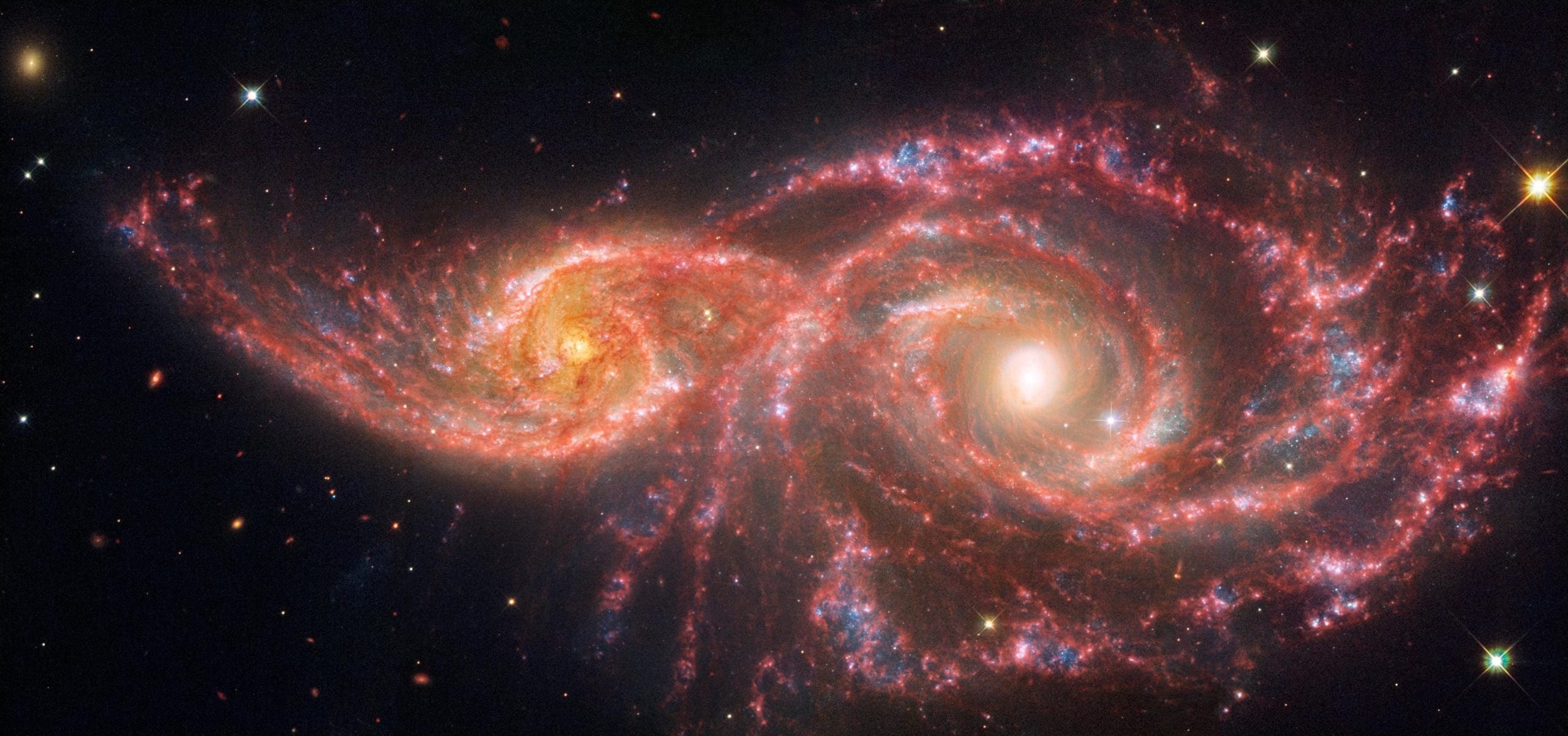 The most shocking images and videos revealed by NASA: UFOs, the Moon, and mysteries of space ➤ Buzzday.info