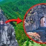 He Found a Tiny Door on a Mountain—And Realized Too Late Why It Was Hidden ➤ Buzzday.info