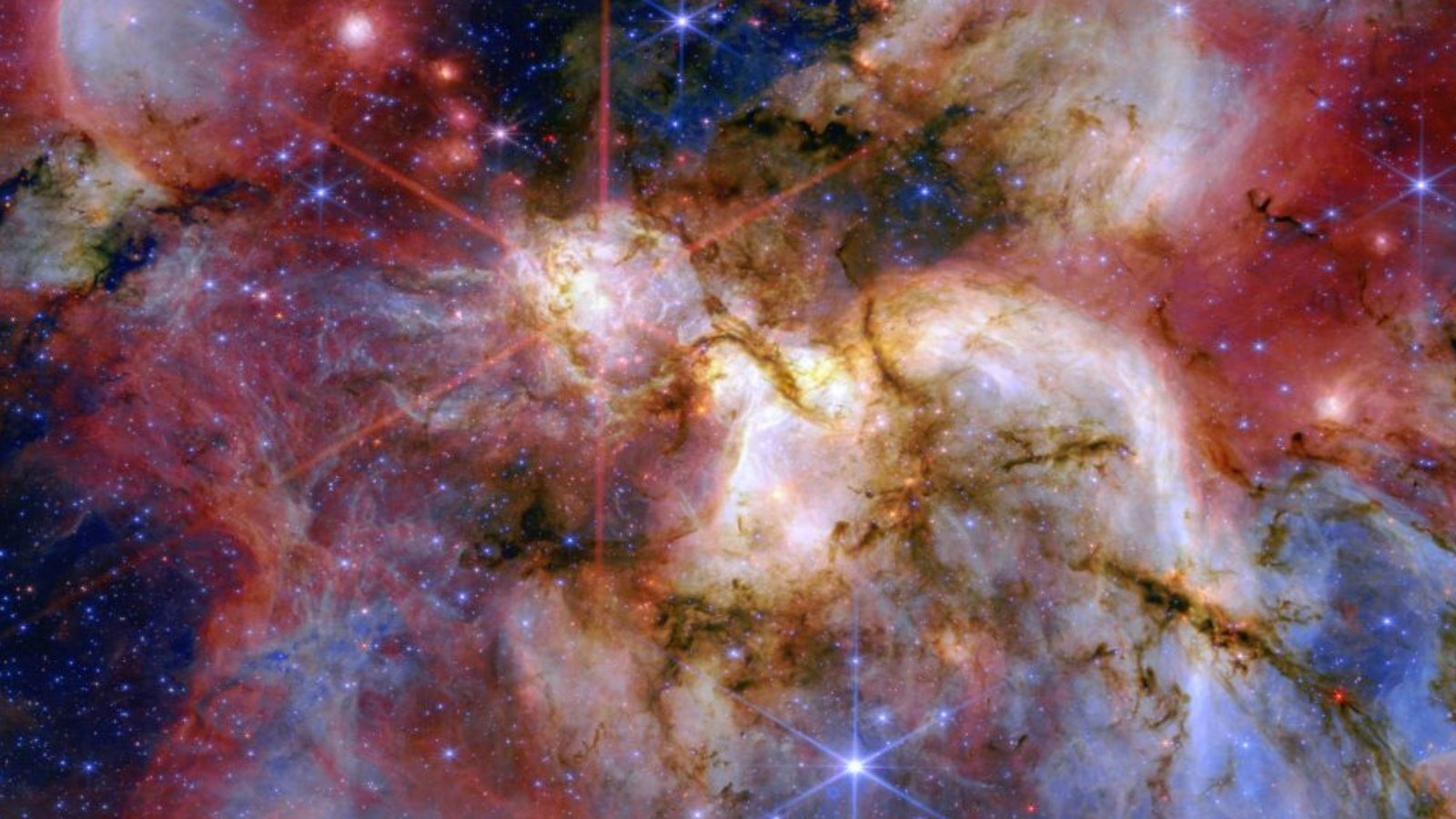 The most shocking images and videos revealed by NASA: UFOs, the Moon, and mysteries of space