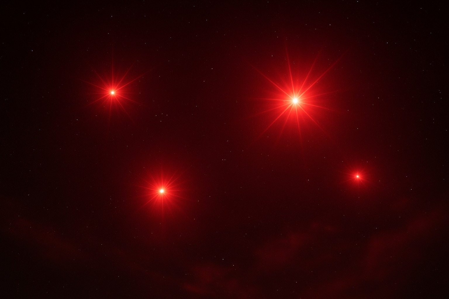 He Followed a Strange Red Light — What His Camera Captured Led to an Incredible Discovery ➤ Buzzday.info
