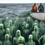 Rybacy, których łodzie wywróciły się po zderzeniu z tajemniczym morskim stworzeniem, oniemiali ➤ Buzzday.info